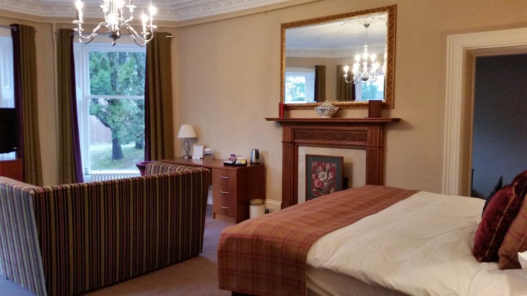 Tor-Na-Coille Hotel Banchory Esterno foto